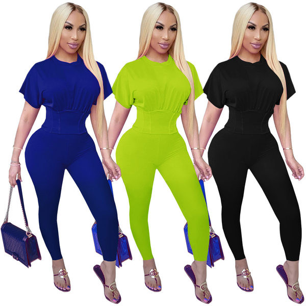 Дамски ежедневен комплект - тениска и панталон