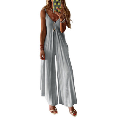 Hosszú, széles női jumpsuit vékony pántokkal