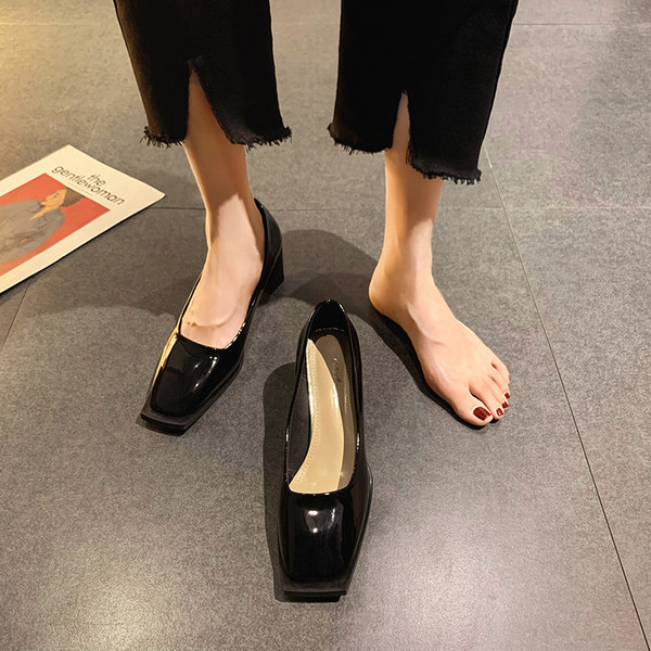 Модерни дамски обувки с висок ток 7см или 6см