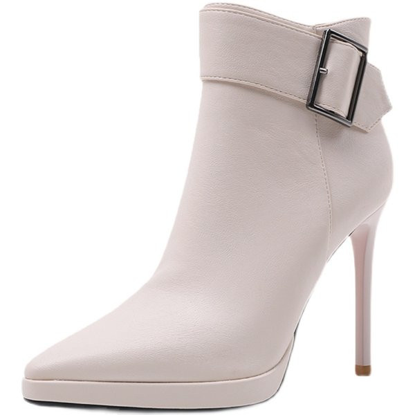 Дамски боти от еко кожа с катарама и 9см ток