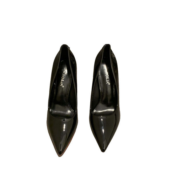 Дамски заострени обувки с ток в три цвята