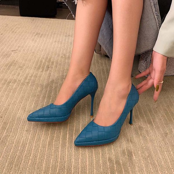 Елегантни дамски обувки с висок 11 см ток 