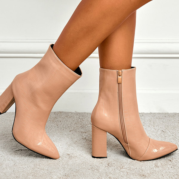 Модерни дамски заострени боти от еко кожа