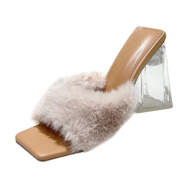 Модерни дамски чехли с декорация пух