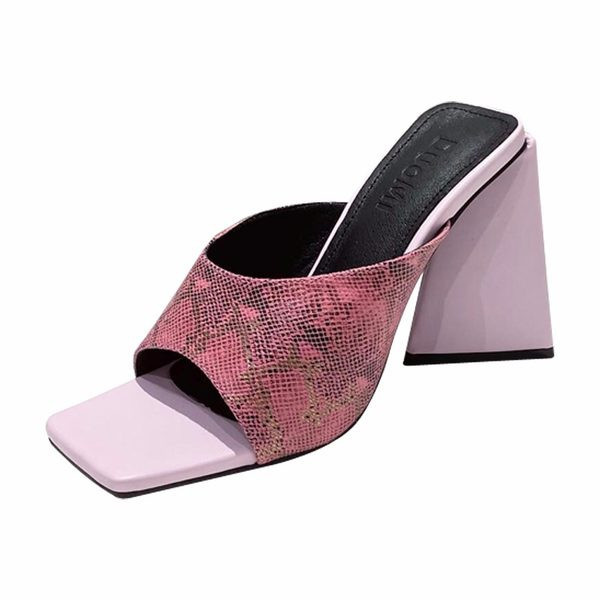 Дамски сандали с животински десен и дебел нестандартен ток