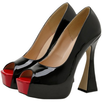Дамски кожени обувки с висок ток в черен цвят 