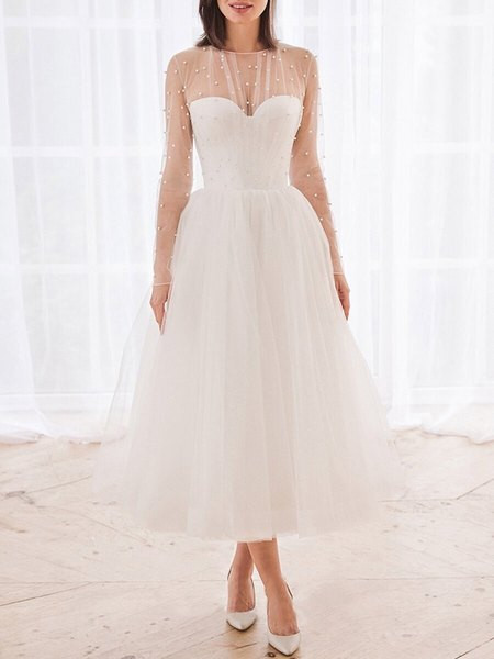 Дамска рокля с тюл и перли в два цвята