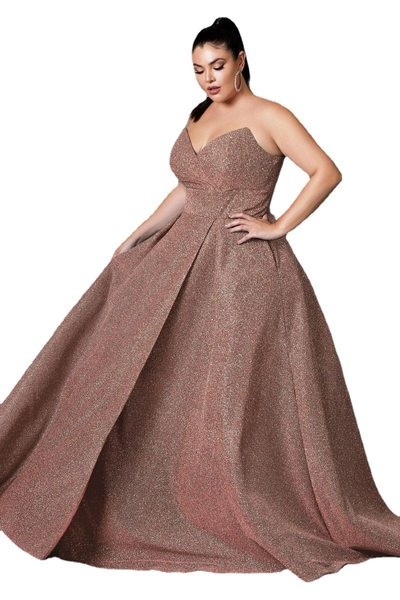 Елегантна дамска дълга рокля с лъскави частици