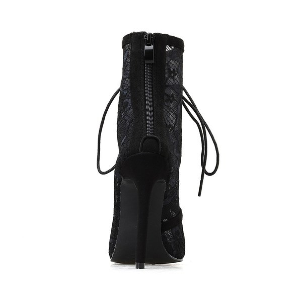 Дамски боти с дантела заострен модел