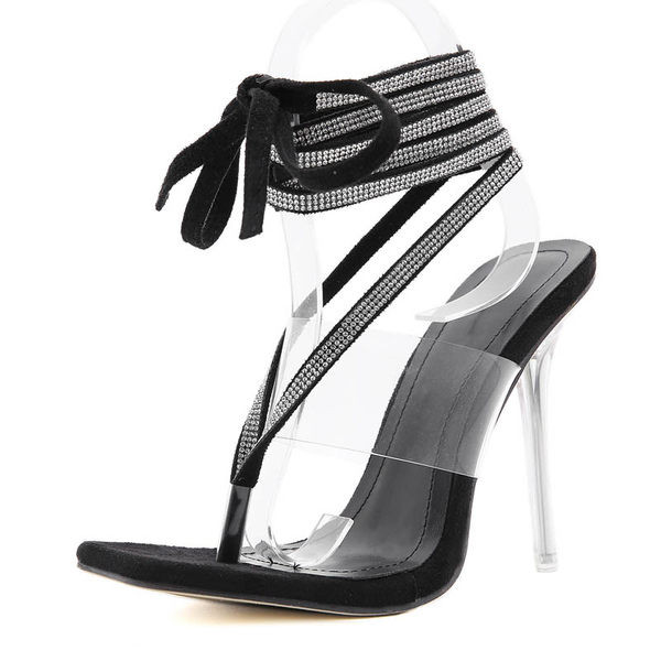 Стилни сандали с камъни и ток 