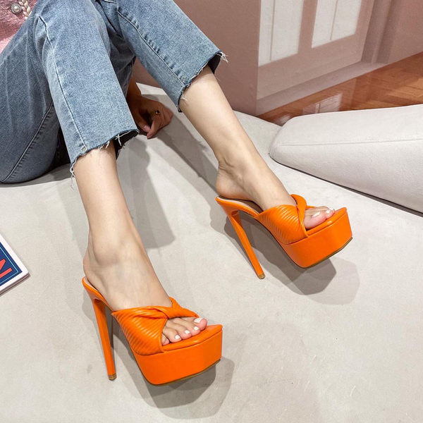 Női alkalmi papucs magassarkúval 14 cm, többféle színben