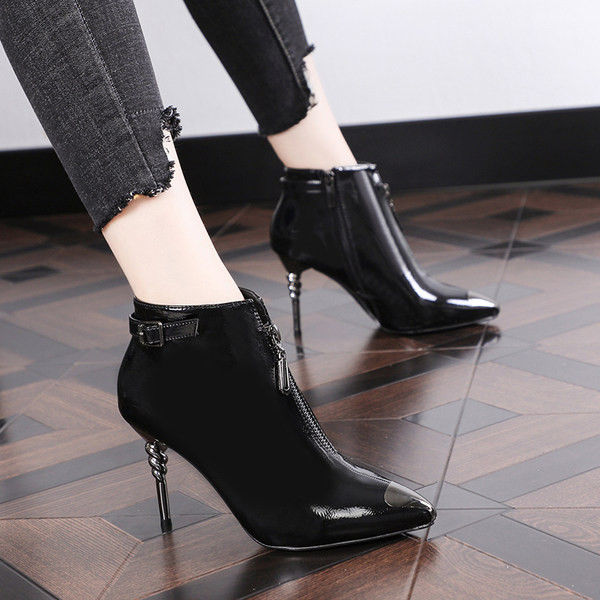 Dadong 2021 sügis-talv uus Korea kõrge kontsaga Martin saapad naiste saapad stiletto õhukesed naiste kingad terava otsaga seksikad naiste saapad