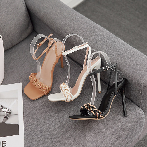 Modern női szandál eko bőrből, 11 cm sarokkal