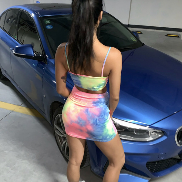 Női rövid sarkú szett és magas derekú szoknya