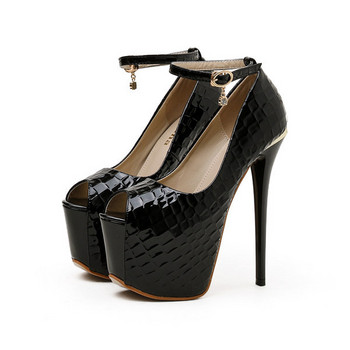 Нов модел дамски обувки от еко кожа с висок 17см ток