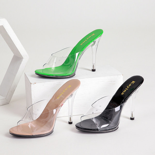 Női papucs vékony átlátszó sarokkal, három színben