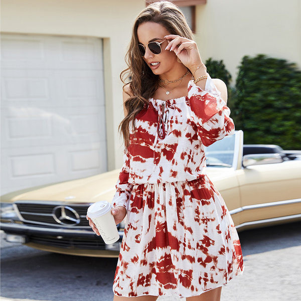 Nyári alkalmi ruha csupasz váll