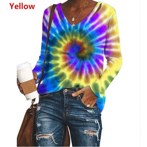 Színes női blúz spitz nyakkivágással