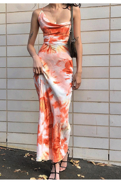 Modern hosszú női ruha vékony pántokkal