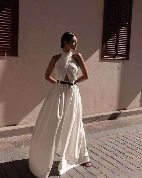 Μακριές γυναικείες φόρμες με τσέπες