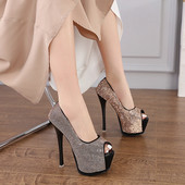 Női modern nyitott cipő 15,5 cm magassarkúval és díszkövekkel