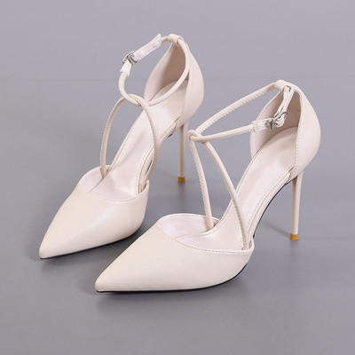 Modern női szandál kereszt pánttal és csattal