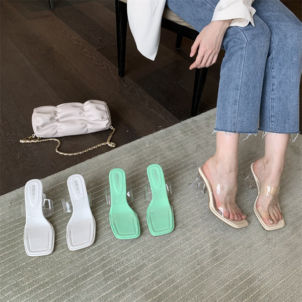 Modern női papucs szilikon pántokkal