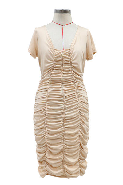 Stílusos női testhezálló ruha rövid ujjal