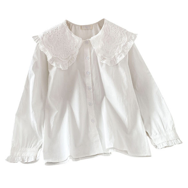 Női retro ing nagy gallérral, fürtökkel és csipkével