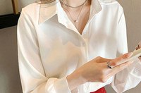 Γυναικείο ανοιξιάτικο πουκάμισο με κουμπιά και κλασικό γιακά