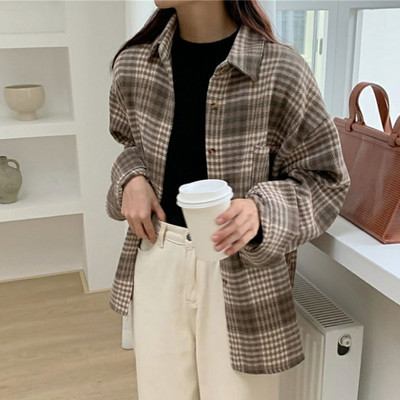 Naiste kevad-sügis ruuduline klassikalise kraega särk
