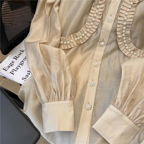 Γυναικείο πουκάμισο σε στυλ ρετρό με βολάν και πέρλες