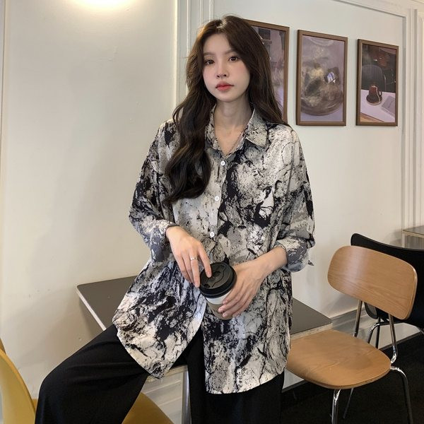 Ανοιξιάτικο γυναικείο πουκάμισο φαρδύ μοντέλο με κουμπιά