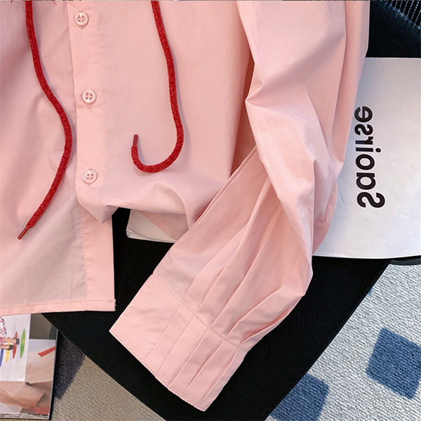 Ženska pamučna košulja s vezom i klasičnim ovratnikom