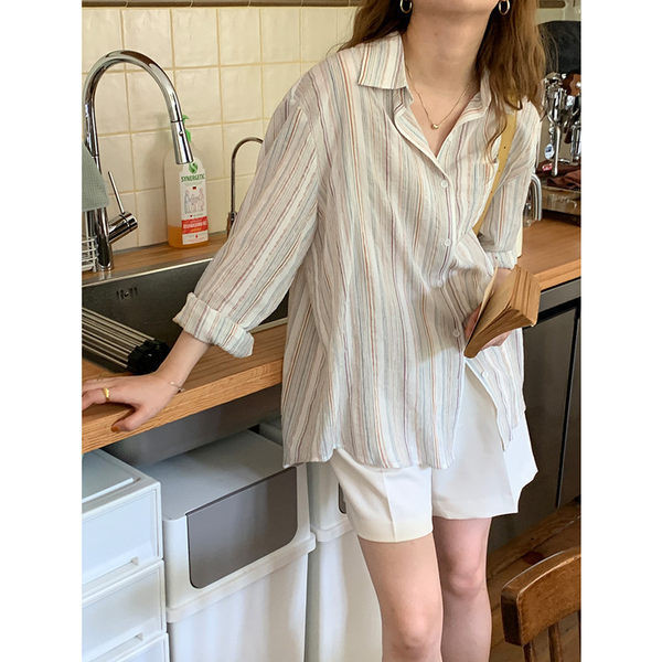 Дамска раирана риза широк модел