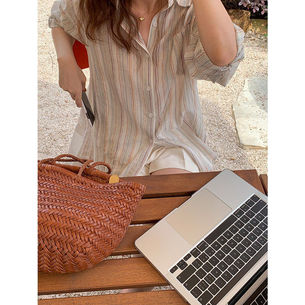 Дамска раирана риза широк модел