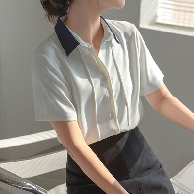 Ležerna košulja s gumbima i klasičnim ovratnikom