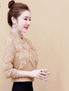 Μοντέρνο γυναικείο πουκάμισο με γιακά πόλο - δύο μοντέλα