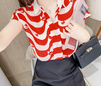 Μοντέρνο γυναικείο πουκάμισο σιφόν με λαιμόκοψη