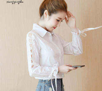 Ριγέ γυναικείο πουκάμισο με κορδόνια στα μανίκια