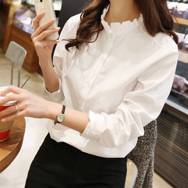 Moderna ženska košulja bijele boje sa niskom kragnom