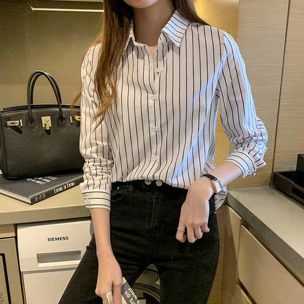 Ženska prugasta pamučna košulja s gumbima