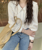 Ανοιξιάτικο γυναικείο πουκάμισο με κουμπιά - λευκό χρώμα