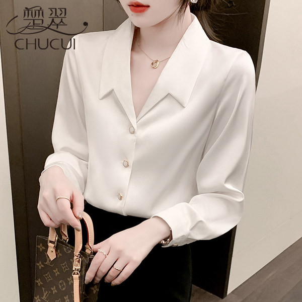 Дамска официална риза с V-образно деколте и копчета