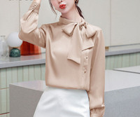 Κομψό γυναικείο πουκάμισο με κορδέλα στον γιακά και κουμπιά