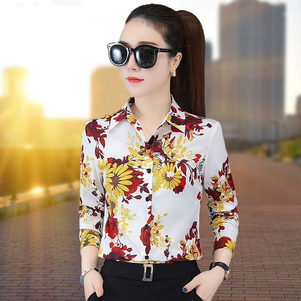 Γυναικείο πουκάμισο με φλοράλ μοτίβο και κλασικό γιακά