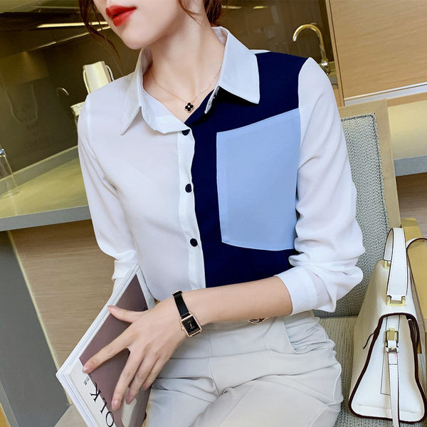 Дамска синьо-бяла риза от шифон с класическа яка и копчета 