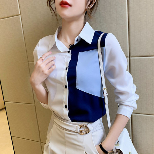 Дамска синьо-бяла риза от шифон с класическа яка и копчета 