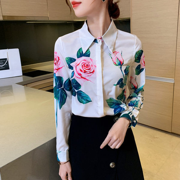 Дамска риза с флорален десен  и  класическа  яка