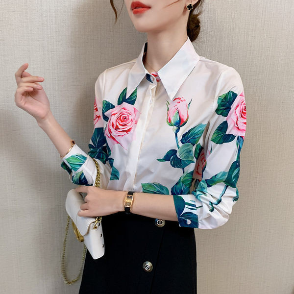 Дамска риза с флорален десен  и  класическа  яка